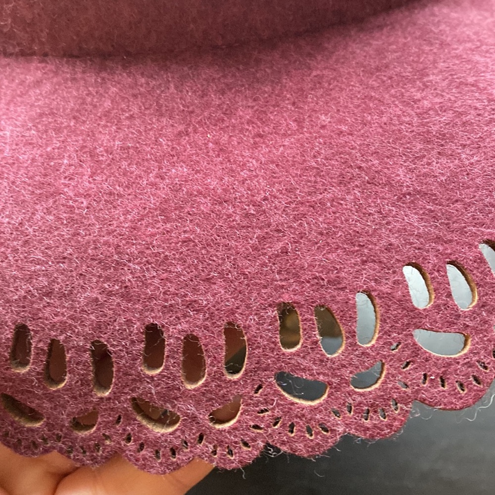 Floppy hat - Picture 2 of 3
